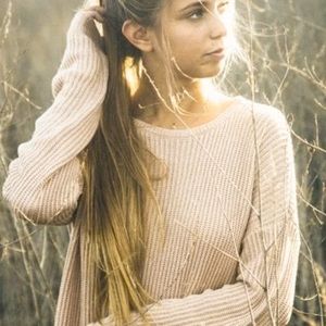 Brandy Melville Cropped Knit Sweater